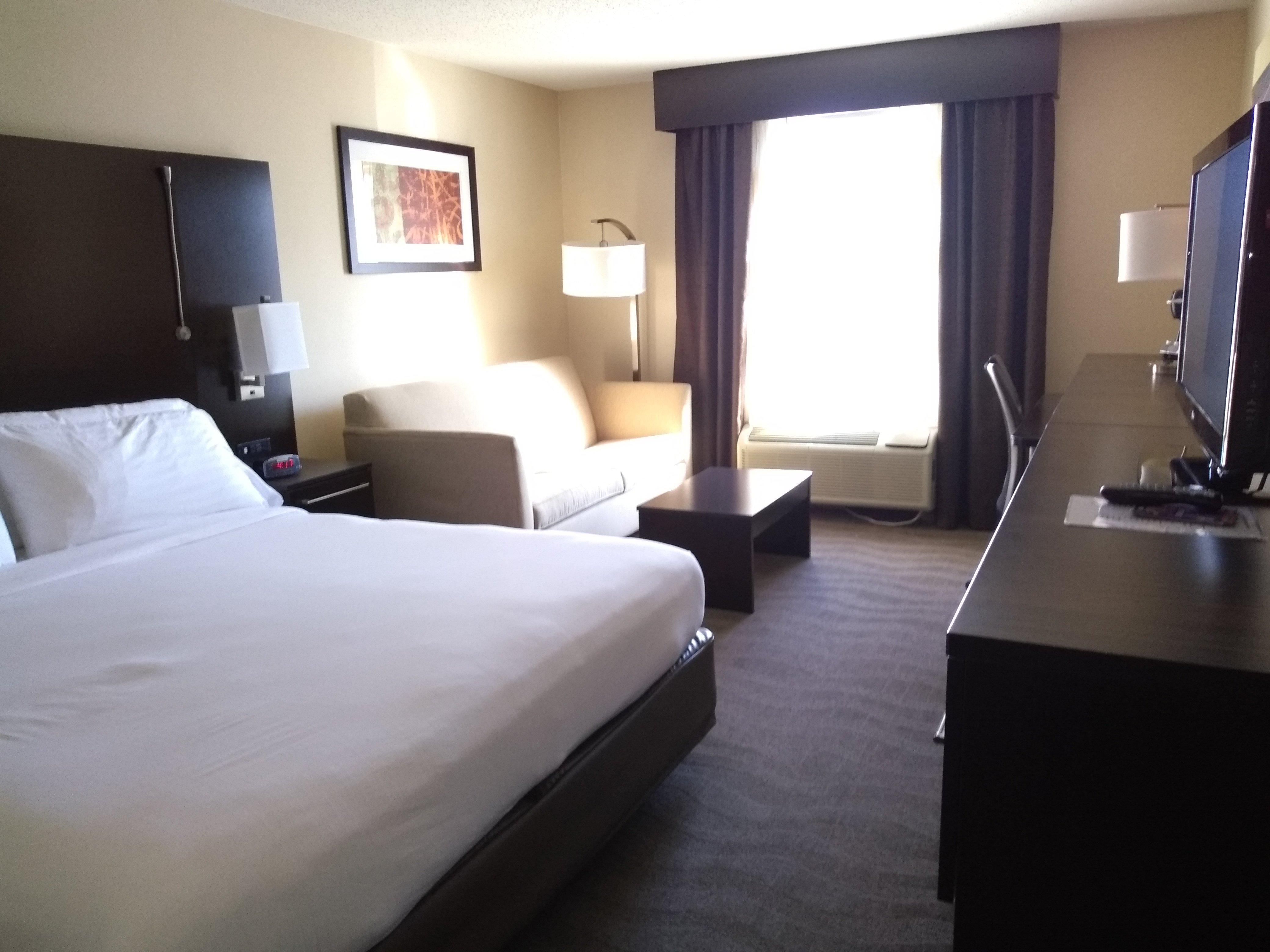 Holiday Inn Express Hotel & Suites Waterford By Ihg Esterno foto