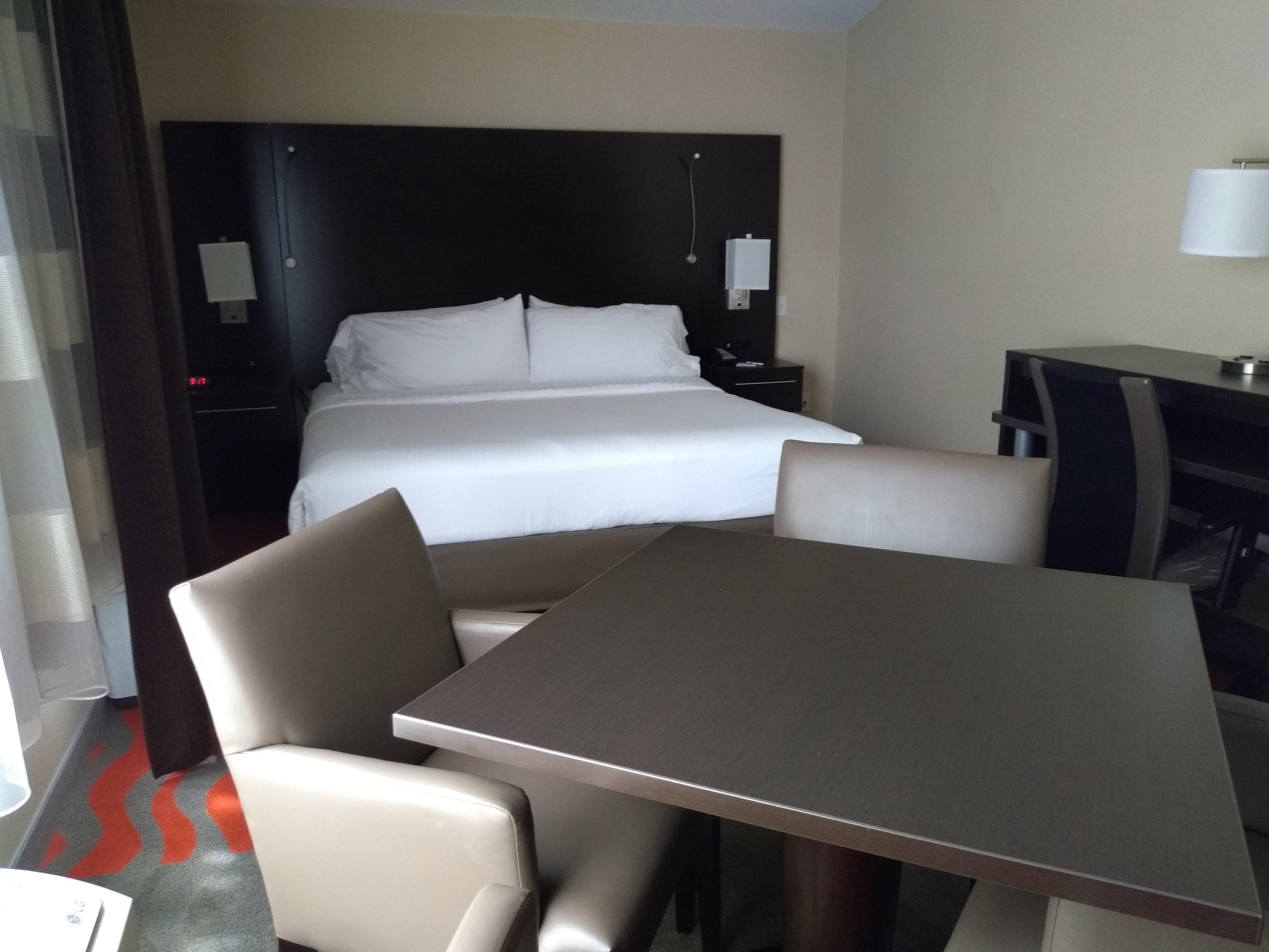 Holiday Inn Express Hotel & Suites Waterford By Ihg Esterno foto