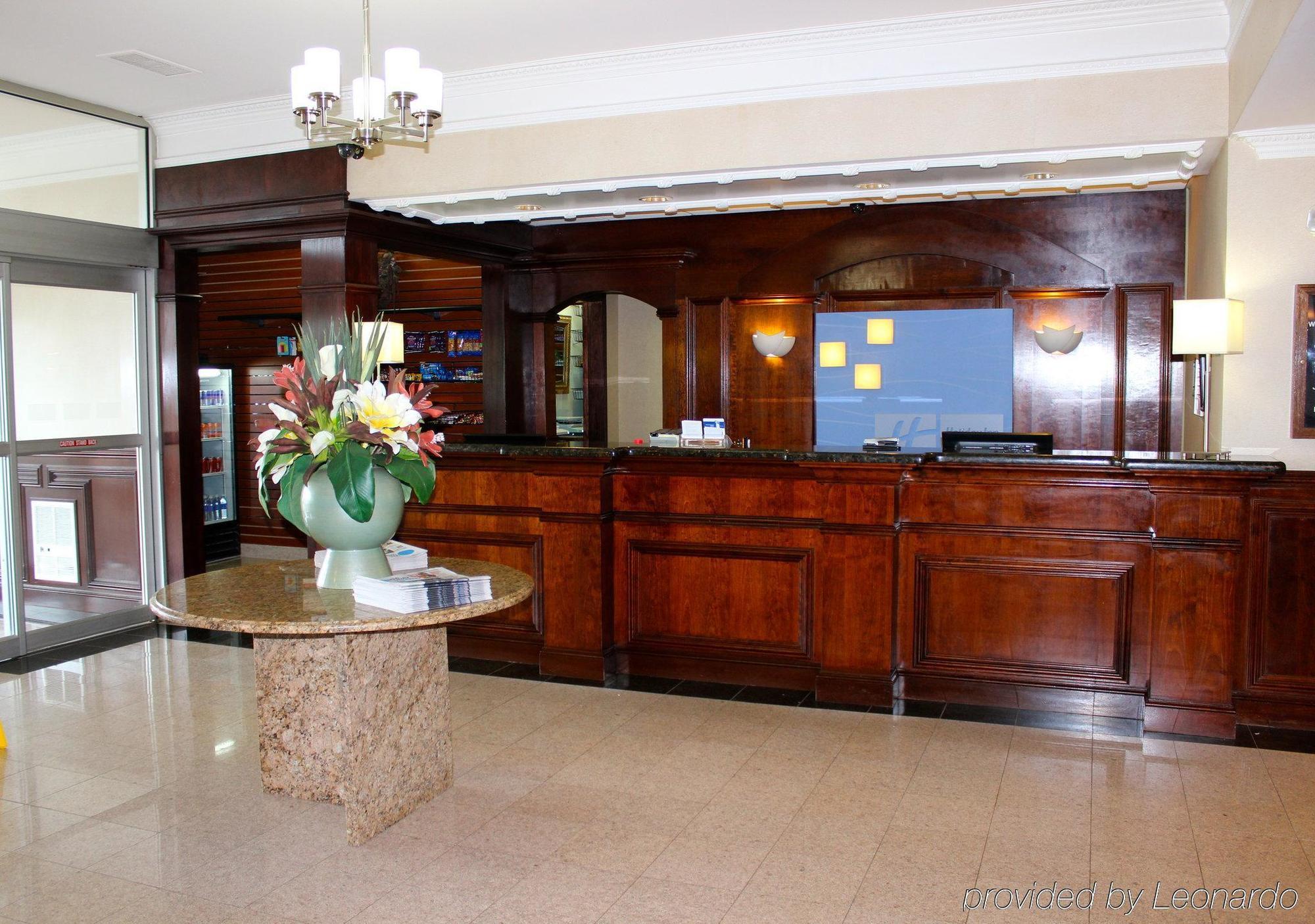 Holiday Inn Express Hotel & Suites Waterford By Ihg Esterno foto